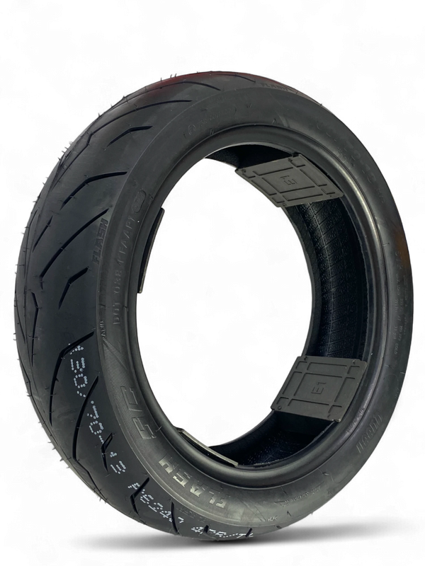 Llanta Queen 130/70-P6240 Sellomatic rin 13-Mundimotos