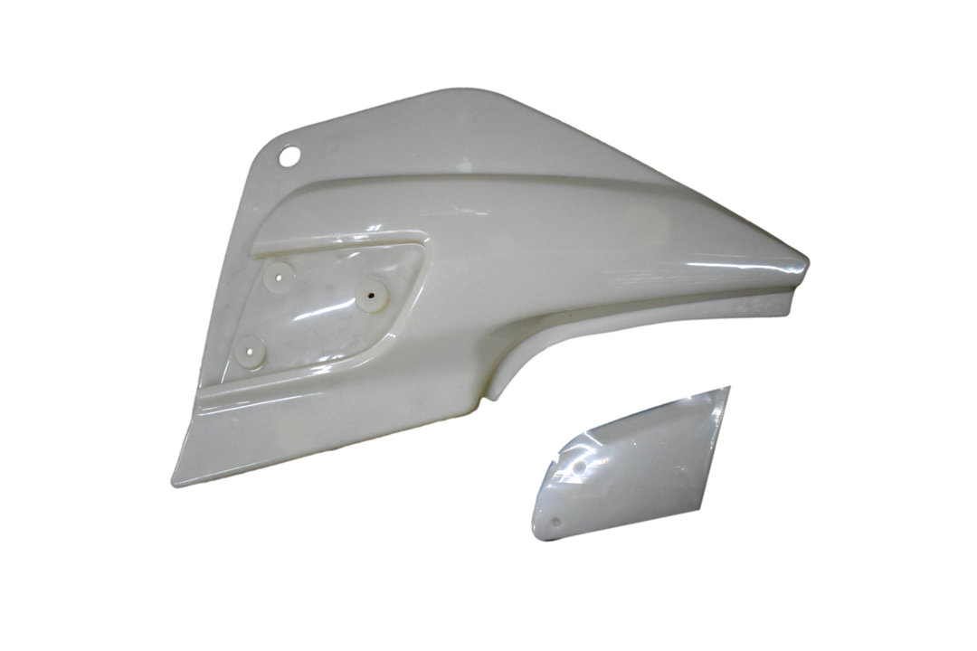 Tapa Derecho Akt Evo150 Sin Color Original - Mundimotos