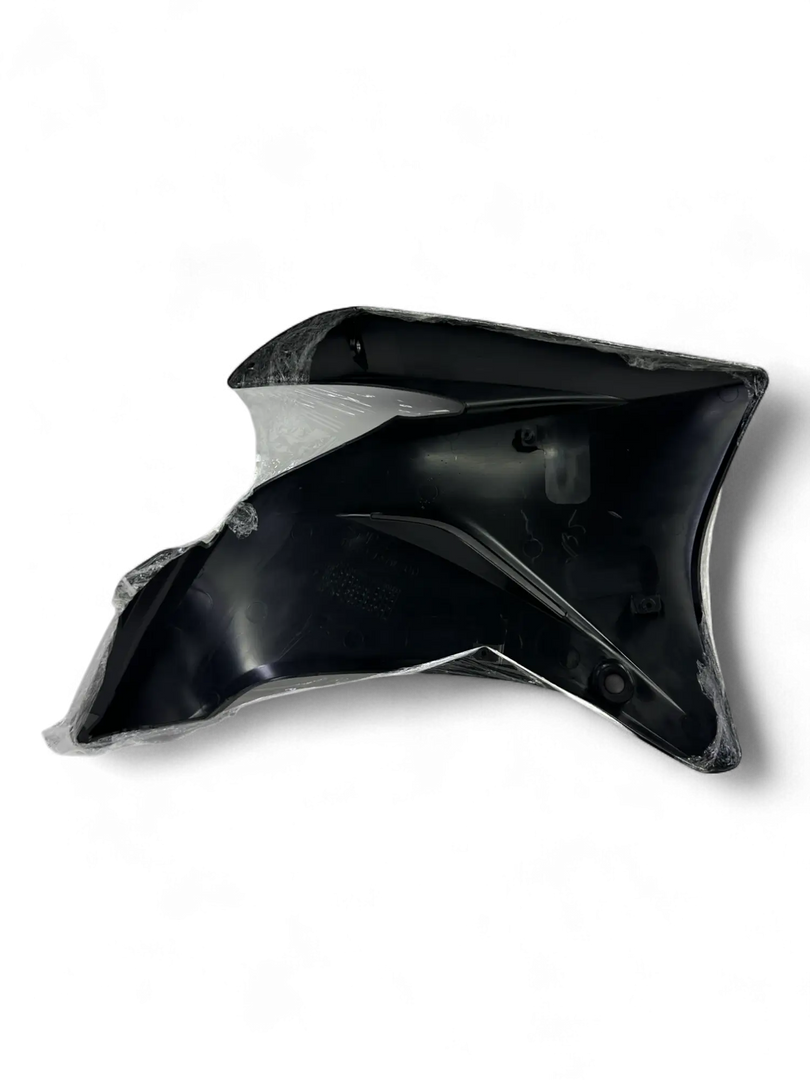 Aleta de Tanque Izquierda Xtz 250 Yamaha Original (Negra) - Mundimotos