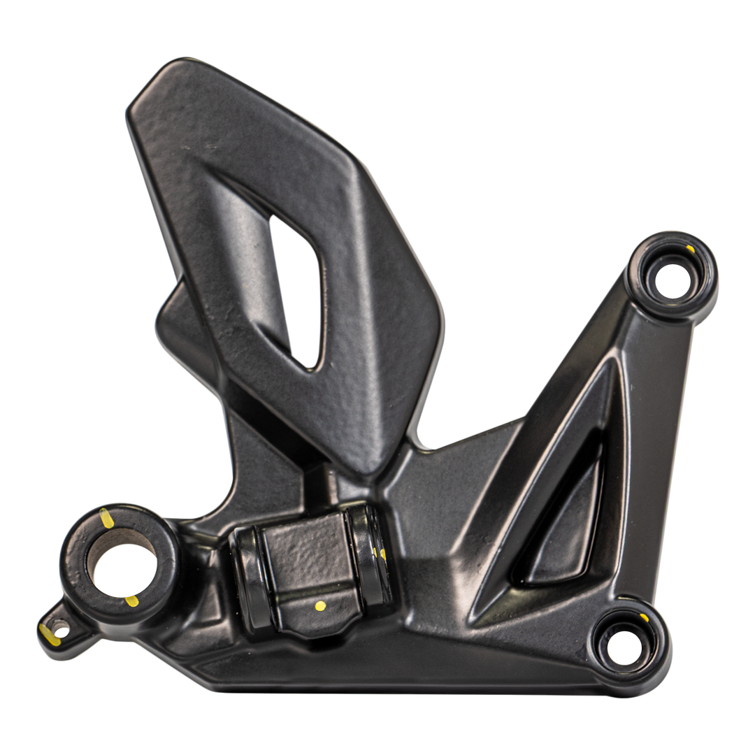Foto Soporte Reposapie FR/RH  moto Pulsar 200NS MUNDIMOTOS 