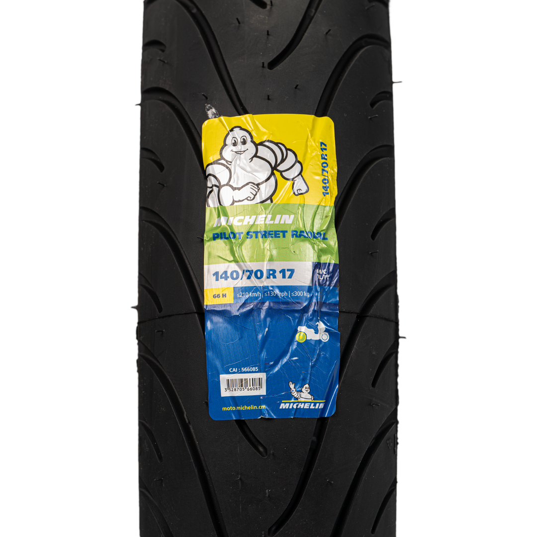 Llanta Michelin 140/70R-17 PILOT STREET Radial Trasera Sellomatic - Mundimotos