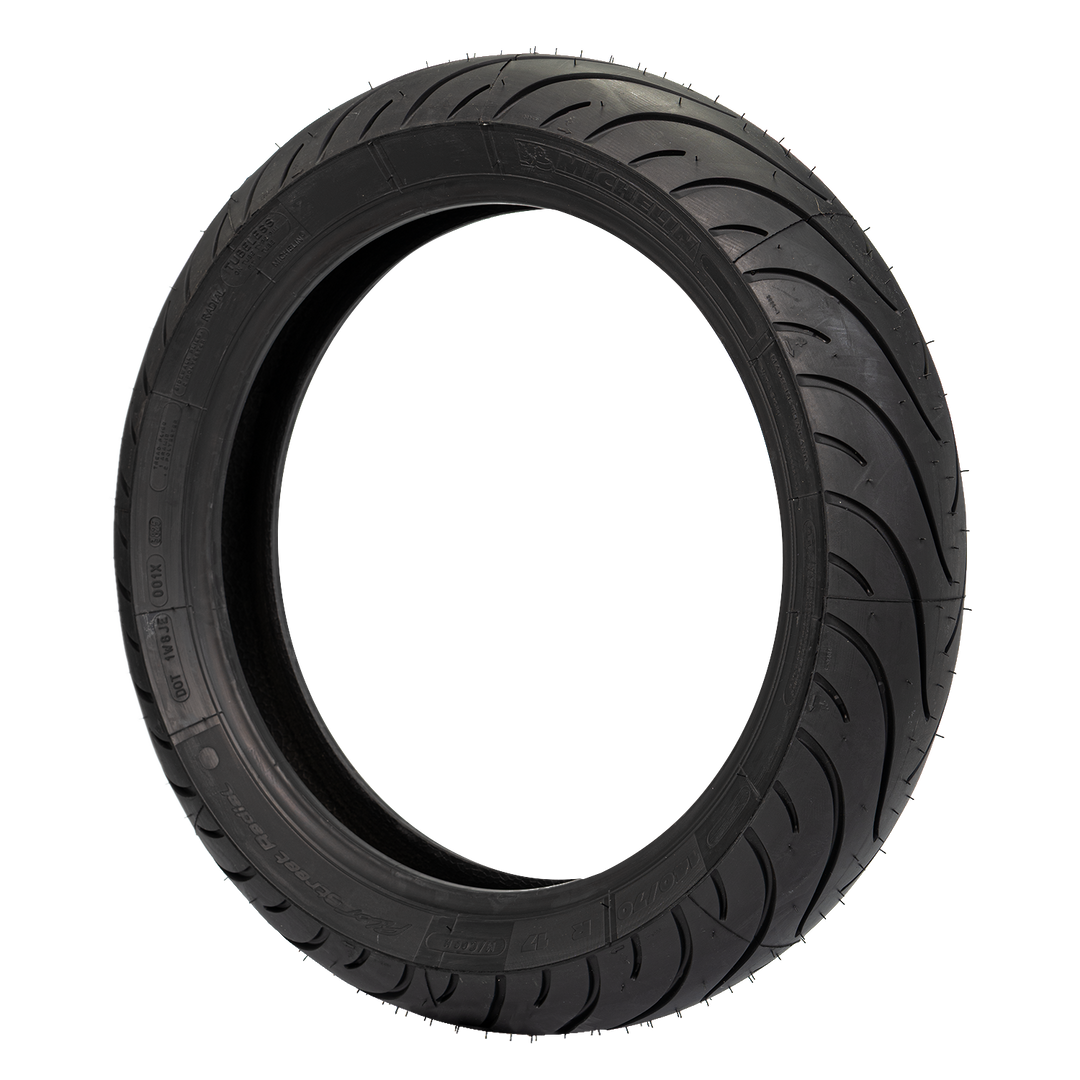 Llanta Michelin 140/70R-17 PILOT STREET Radial Trasera Sellomatic - Mundimotos