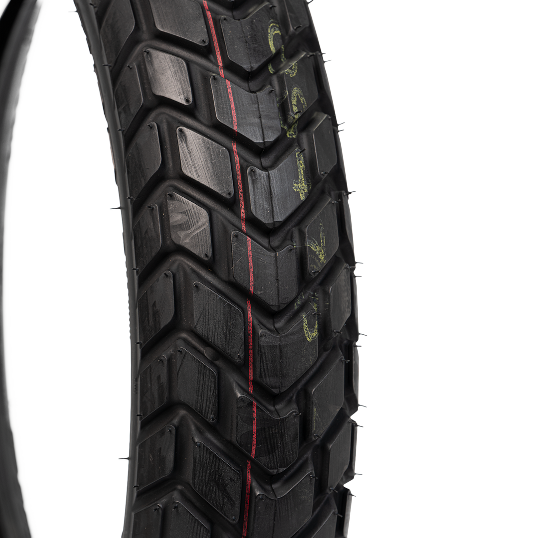 Llanta Pirelli 120/90-17 MT60 Trasera Neumatico - Mundimotos