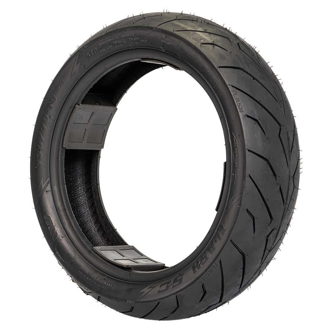 Queen tire 130/70-P6240 Sellomatic rim 13
