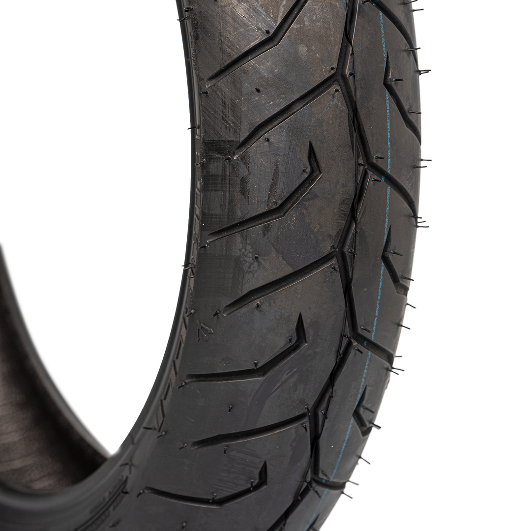 Llanta Pirelli 120/70-15 DIABLO SCOOTER Delantera  Sellomatic