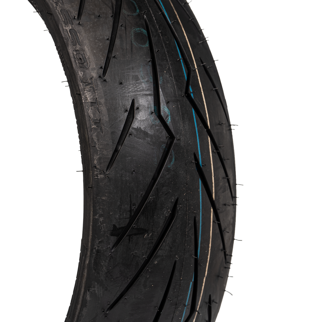 Llanta Pirelli 150/60R-17 DIABLO ROSSO 3 Trasera Sellomatic