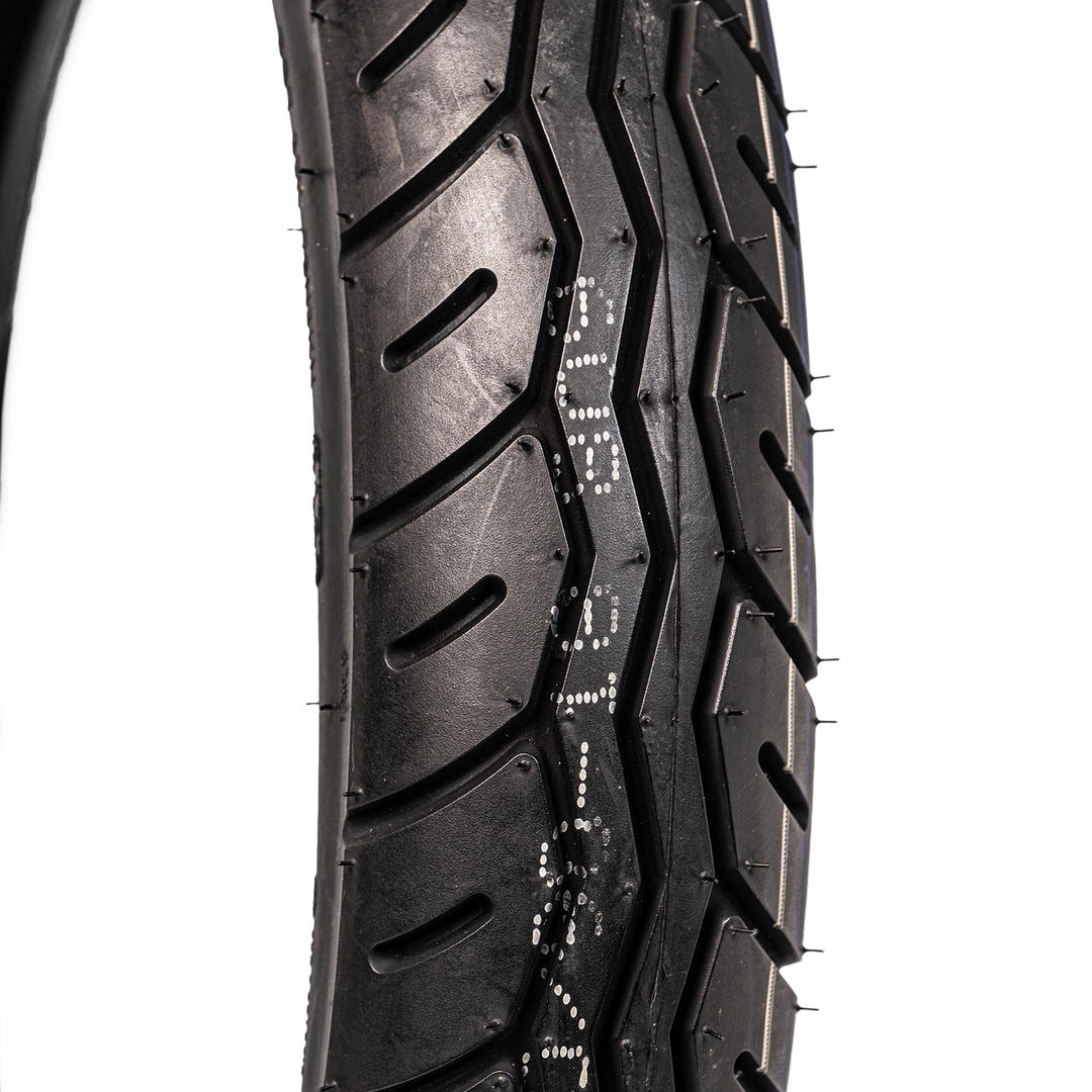 Llanta KONTROL 100/90-18 KNT809 Trasera Sellomatic - Mundimotos