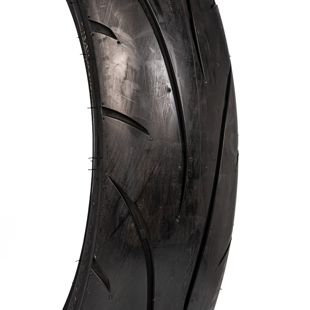 Llanta Dunlop 140/70-17 SPORTMAX Q‑LITE 66H Trasera Sellomatic