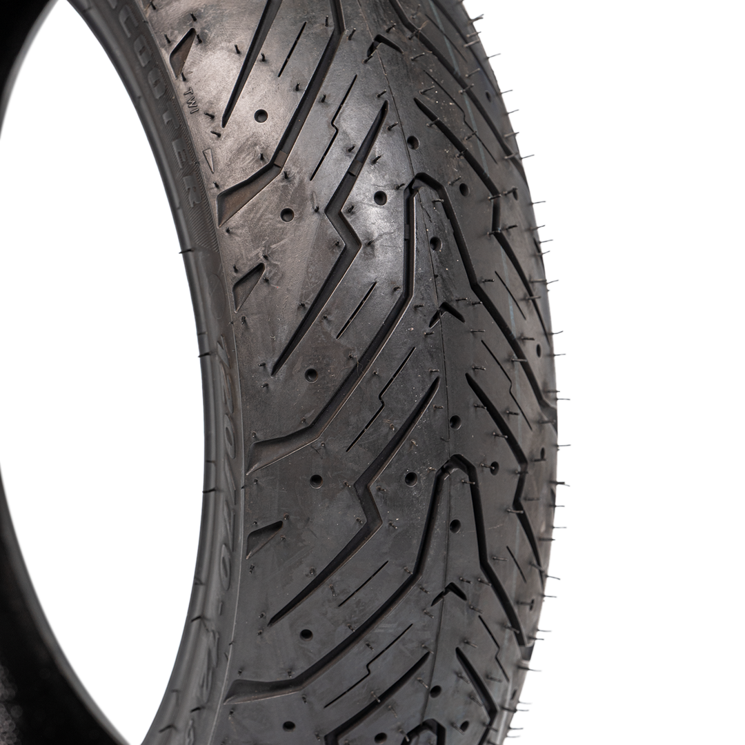 Llanta Pirelli 120/70-12 ANGEL SCOOTER Delantera Sellomactic - Mundimotos