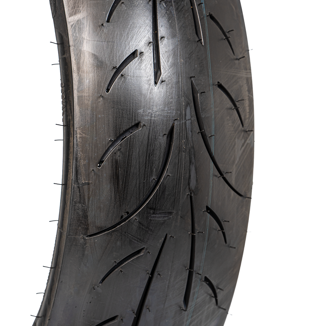 Llanta Metzeler 140/70R-17 SPORTEC M9 Trasera Sellomatic
