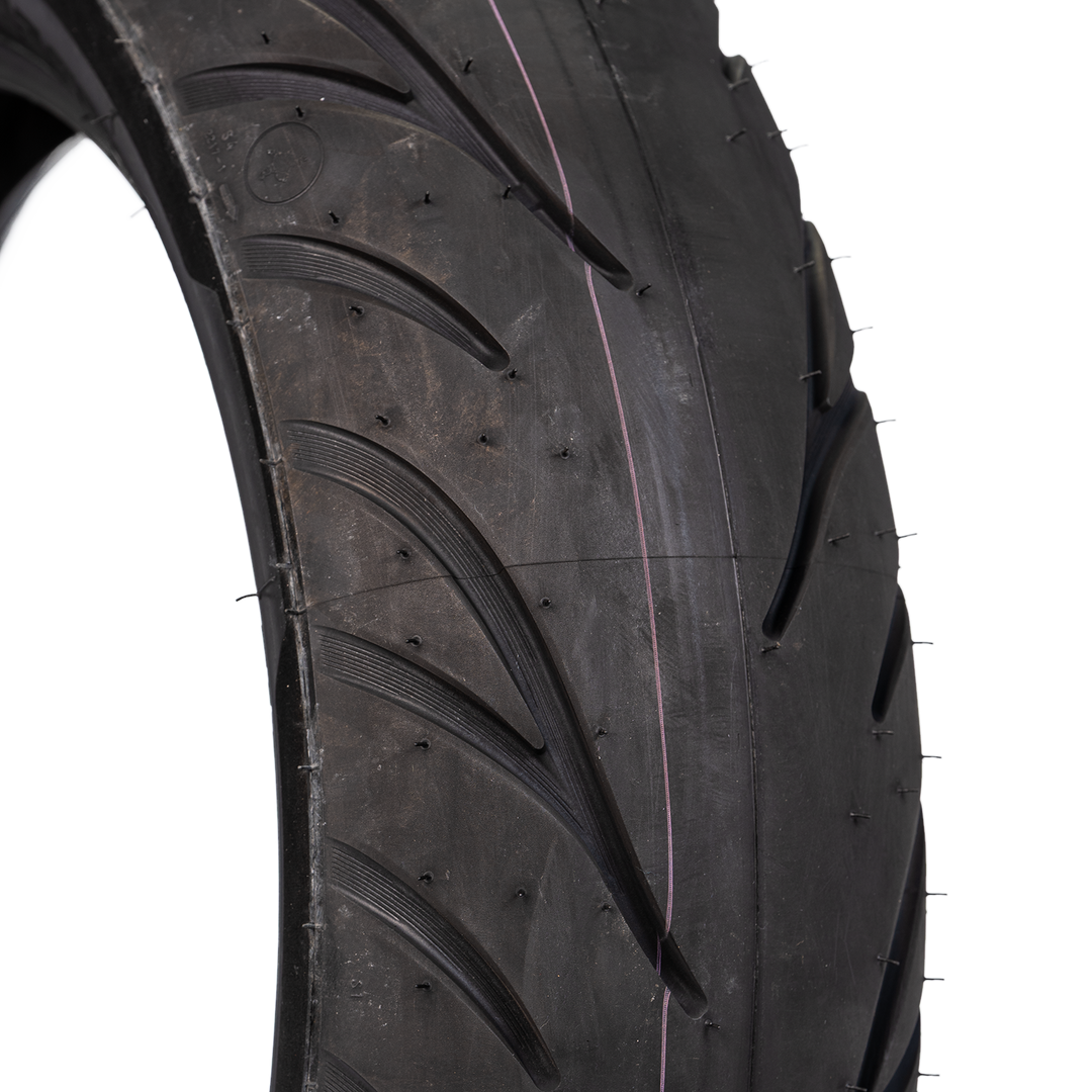 Llanta Michelin 150/80B-16 COMANDER 3 CRUISER Trasera Sellomatic