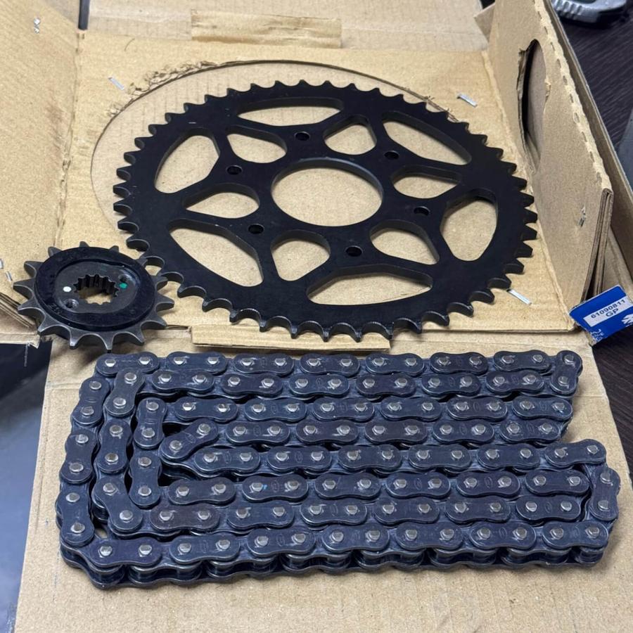 Kit de Arrastre Original Bajaj Dominar 250