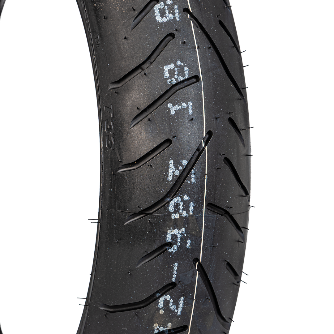 LLANTA PARA MOTO BRIDGSTONE  120/70ZR-17