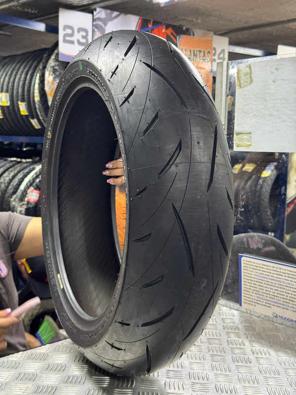 Llanta Dunlop Sportmax Roadsport 2 190/55ZR‑17