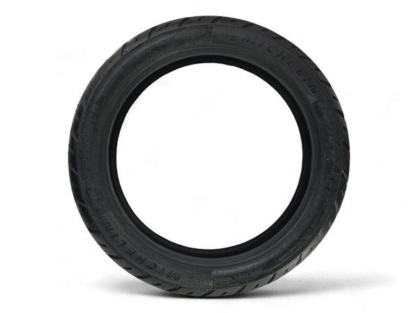 Llanta Michelin Pilot Street 2 130/70 17 Trasera Sellomatic - Mundimotos