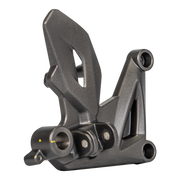 Soporte Posapie Delantero Derecho Pulsar 160/200 Ns/BS4 Bajaj Original mundimotos