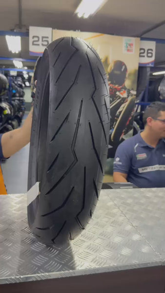 Llanta Pirelli Diablo Rosso Sport 14070-17