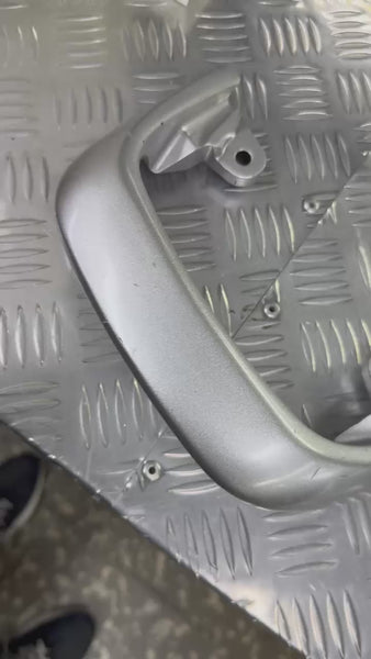 Agarradera Gs 125 Suzuki Original (Pasajero) - Mundimotos