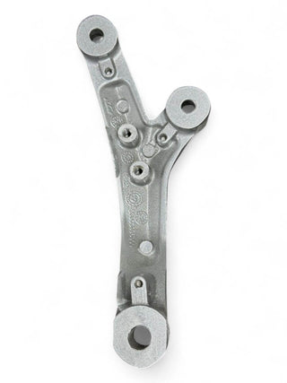 Soporte de Motor Duke 200 Ktm Original (Derecho - Gris) - Mundimotos