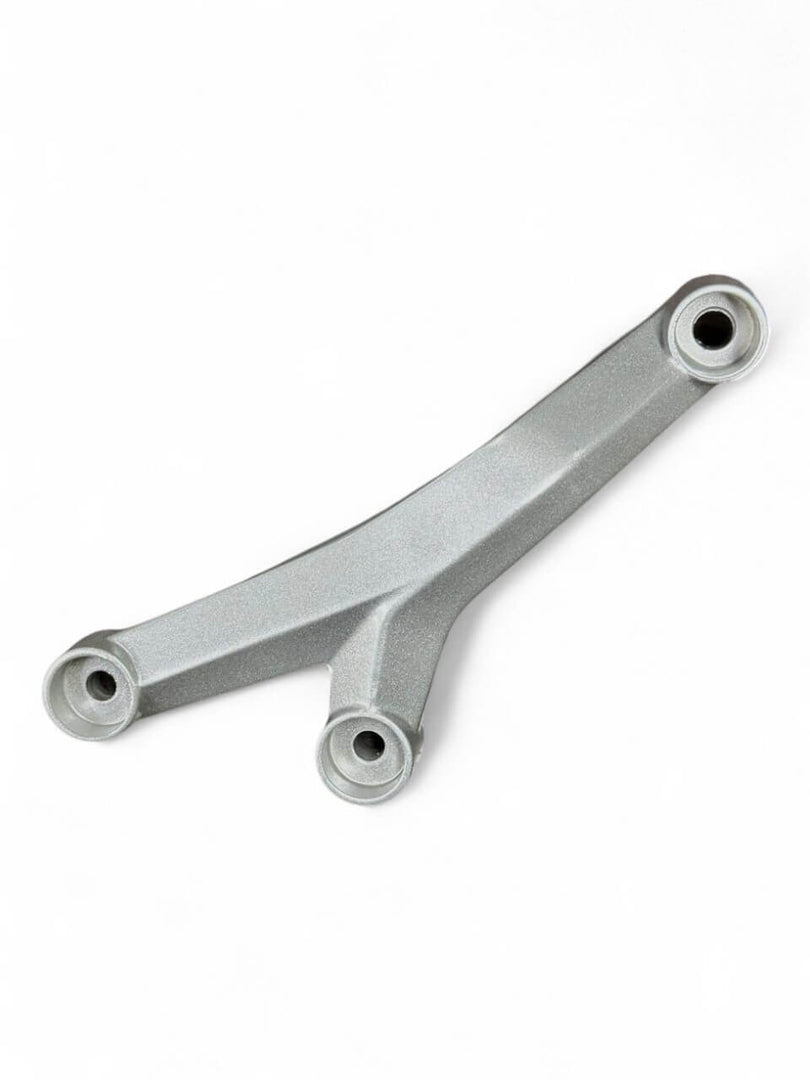 Soporte de Motor Duke 200 Ktm Original (Derecho - Gris) - Mundimotos