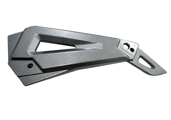 Soporte Posapie Trasero Derecho Akt Evo150 Original - Genuine parts - Mundimotos