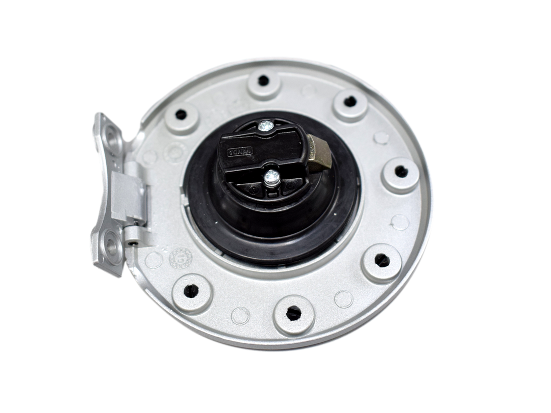 TAPA GAS CALIBER/PLATINO ORIGINAL - Mundimotos