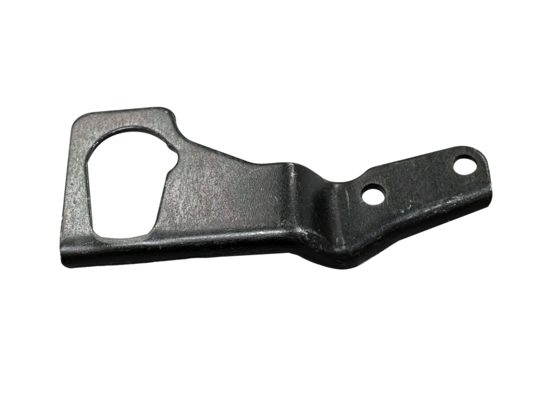 SOPORTE TAPA LAT PUL135 ORIGINAL - Mundimotos