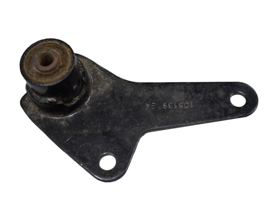 SOPORTE MOTOR RH DISC100/125 ORIGINAL - Mundimotos