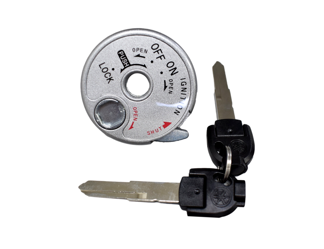 TAPA SWITCH CON LLAVE YW125 ORIGINAL - Mundimotos